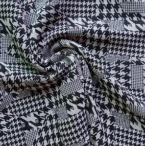 Printed Square Scarf Geometric Black